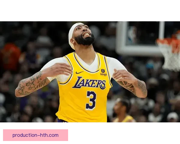 湖人新赛季引援策略曝光球迷热议球队冲击总冠军前景